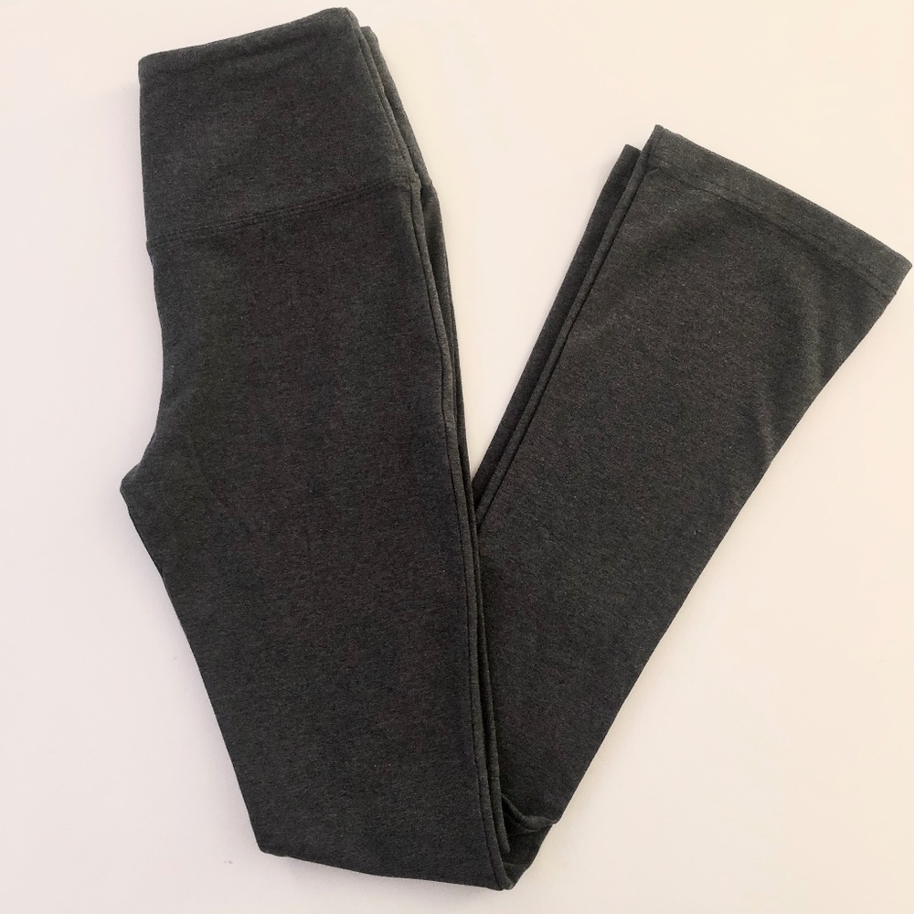 NWOT Flared Knit Legging Pant by Lisse’
